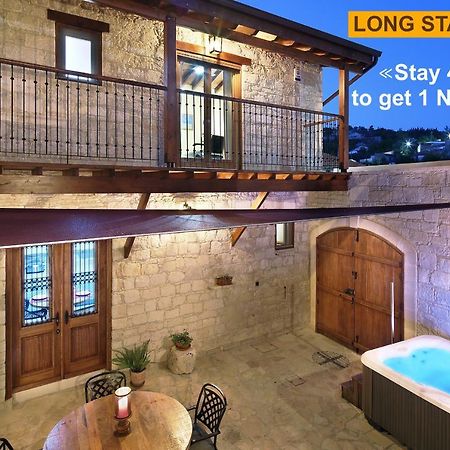 Kantara House - A Rural Retreat Of Comfort & Class! Арсос Экстерьер фото