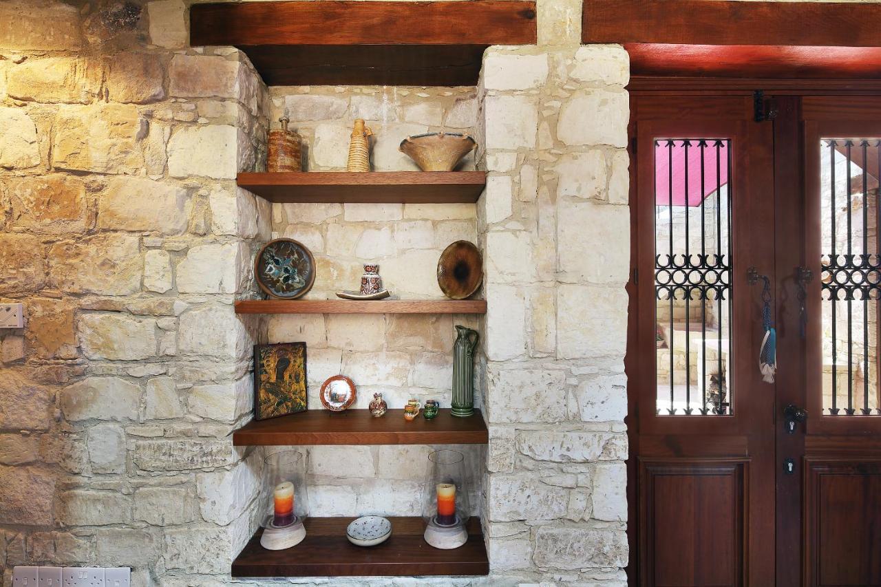 Kantara House - A Rural Retreat Of Comfort & Class! Арсос Экстерьер фото