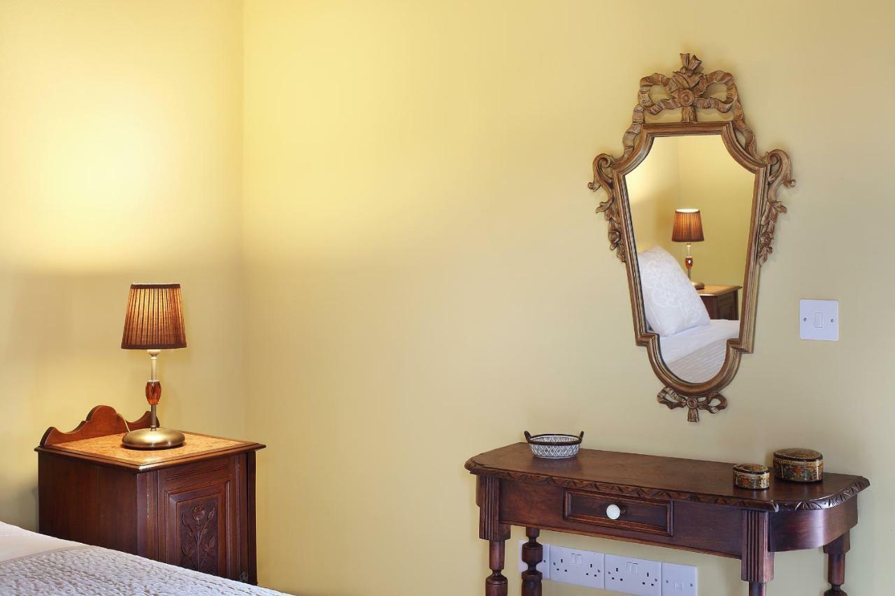 Kantara House - A Rural Retreat Of Comfort & Class! Арсос Экстерьер фото